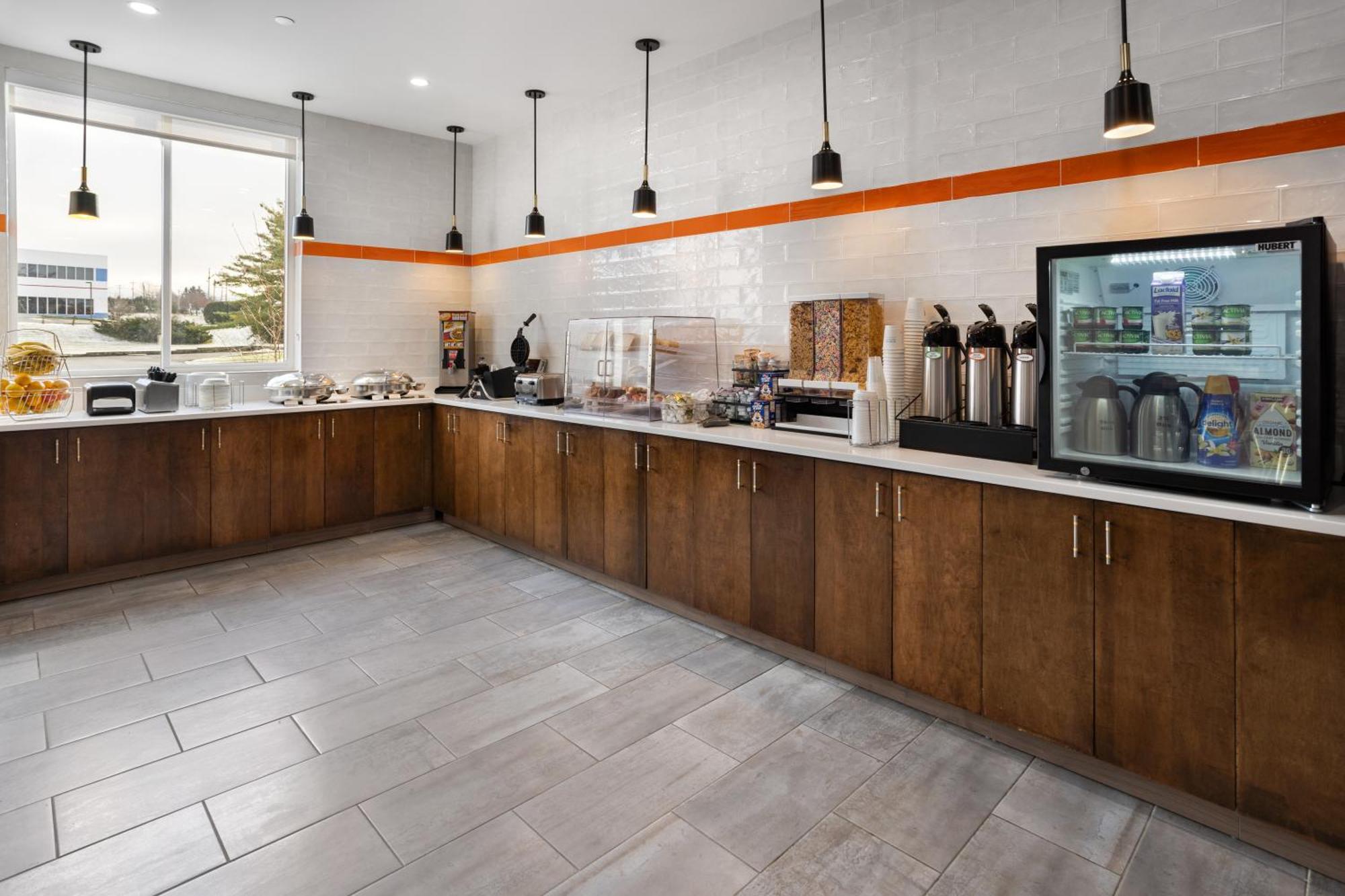 La Quinta Inn & Suites By Wyndham Williston Burlington Екстер'єр фото
